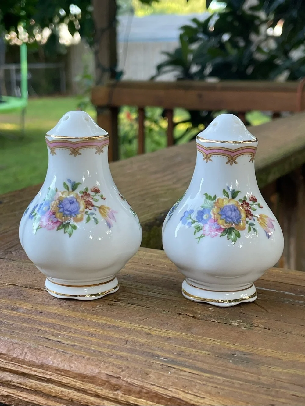 Royal Albert Made In England Lady Carlyle Salt & Pepper Shaker Set Vintage